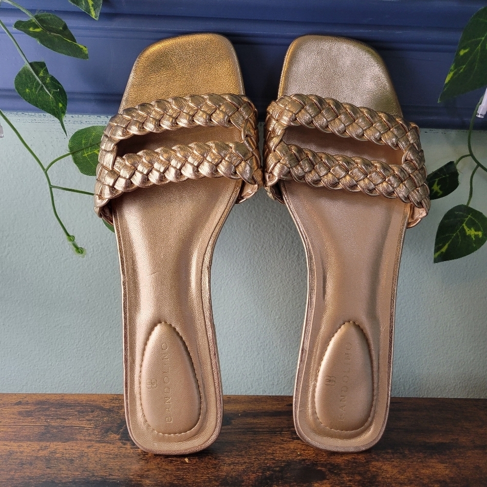 Bandolino Sessily Gold Braided Slide Sandals Square Toe Womens 7.5 Chic Flat